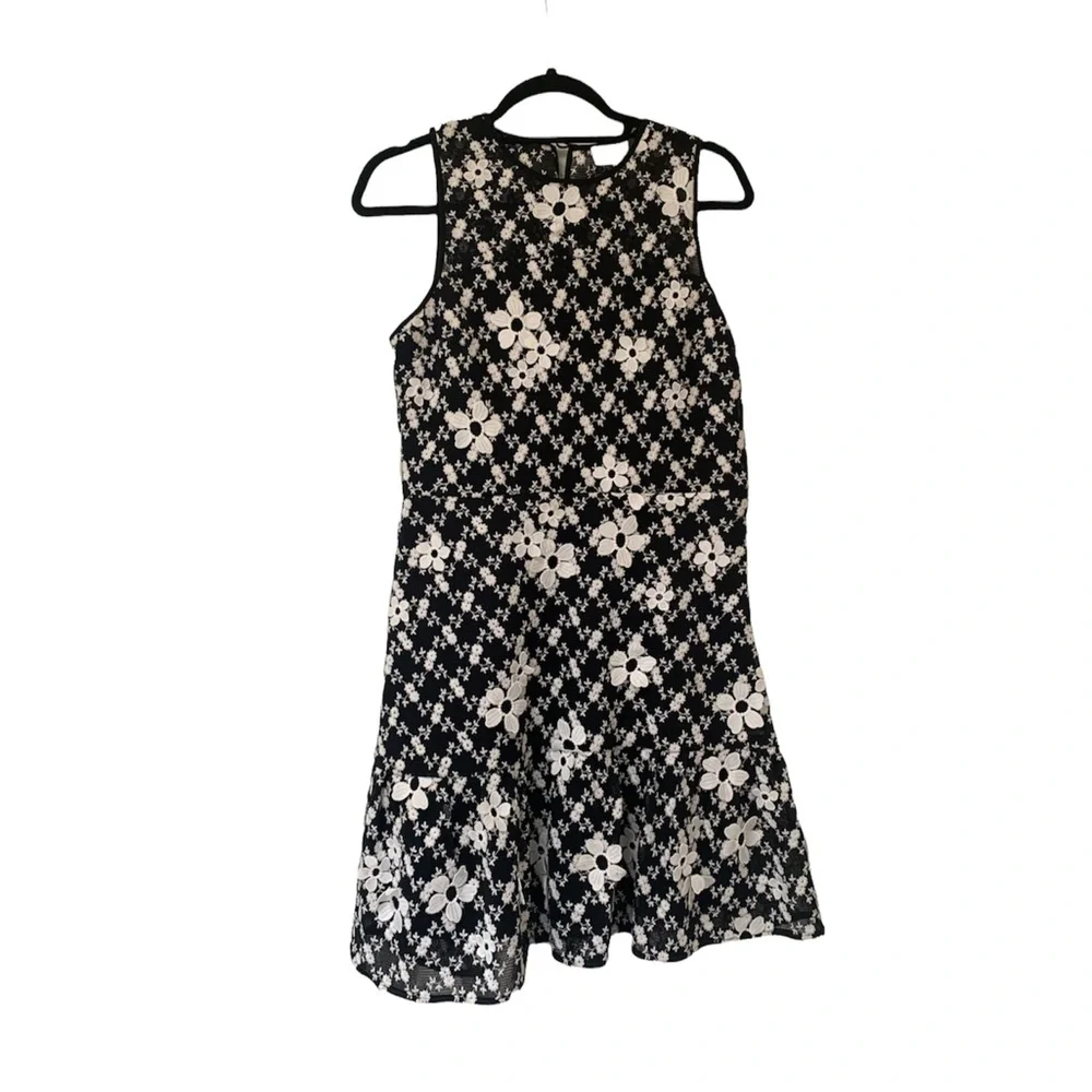 Michael Kors Dress - Picture 4 of 9